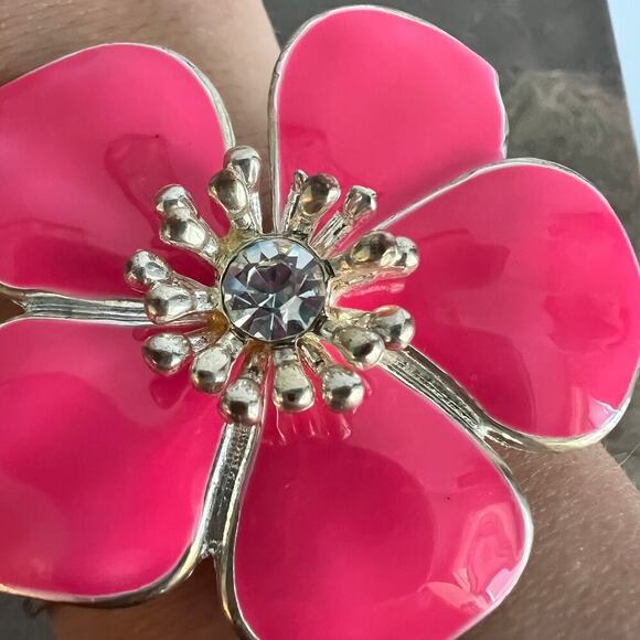 Pink and silver tone enamel dramatic flower statement hinged bracelet - Picture 6 of 8
